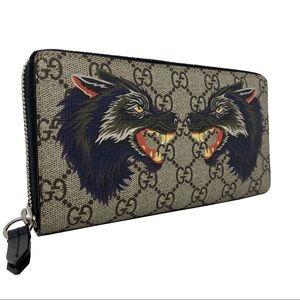 gucci wolf clutch